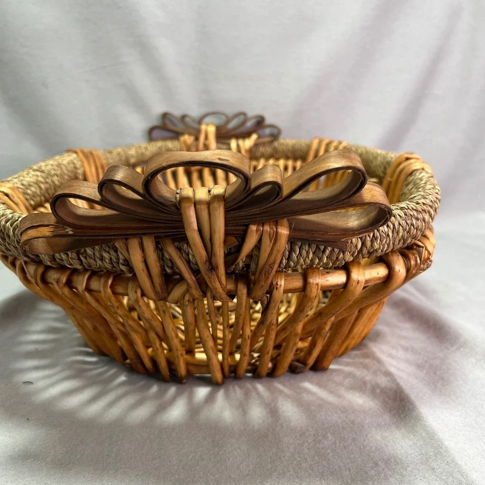 N/A vintage wicker